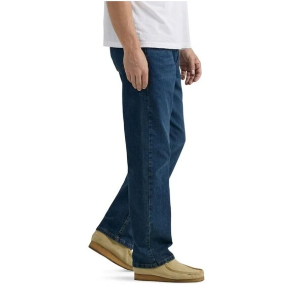 Wrangler Men's and Big Men's Relaxed Fit Jeans with Flex 50x32 - Picture 2 of 5